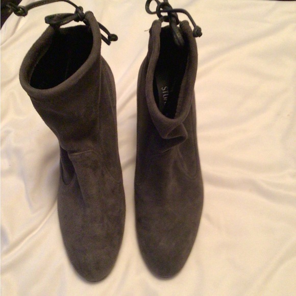 Stuart Weitzman Tie Back Bootie Gray Size 6 1/2 M - Picture 3 of 7